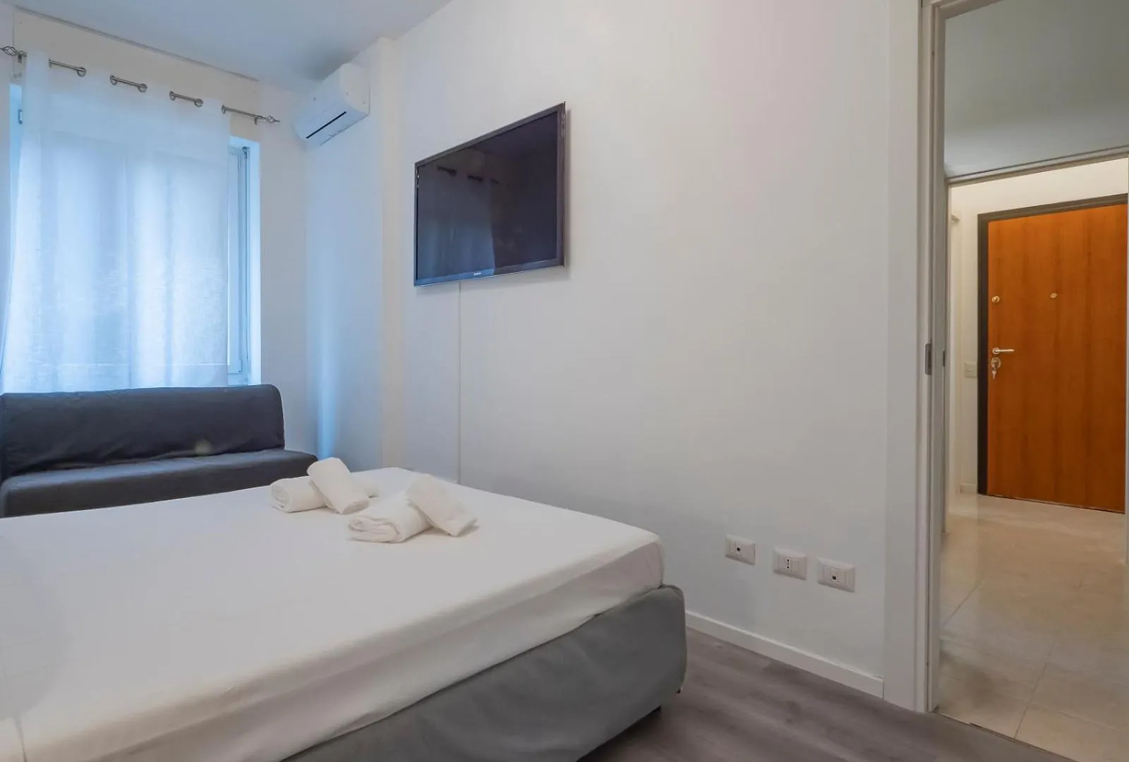I Host Apartment - Melloni 34 Milano Italien