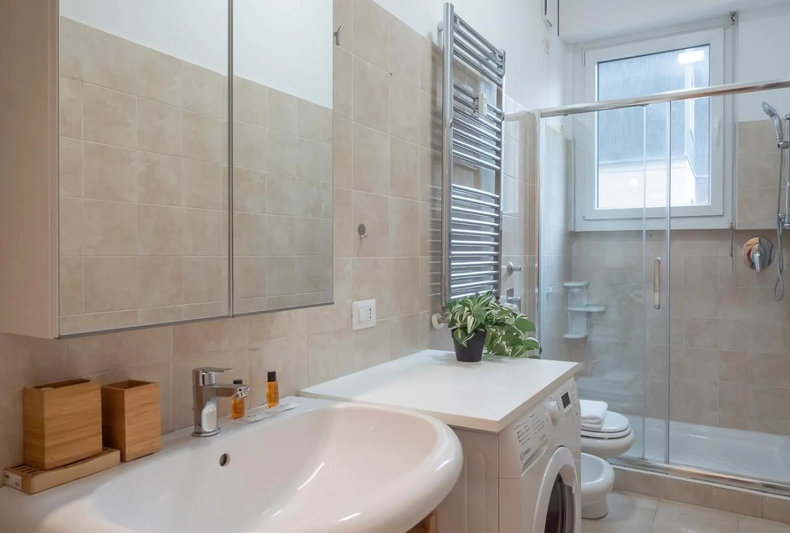I Host Apartment - Melloni 34 Milano 0*,  Italien